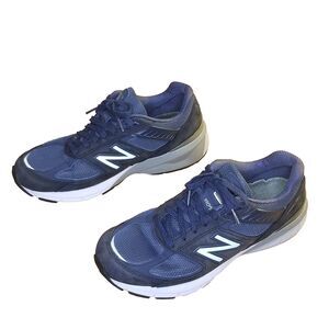 New balance 990v5 Women's size 10 Blue Suede Shoes Sneakers Made in USA W99NV5